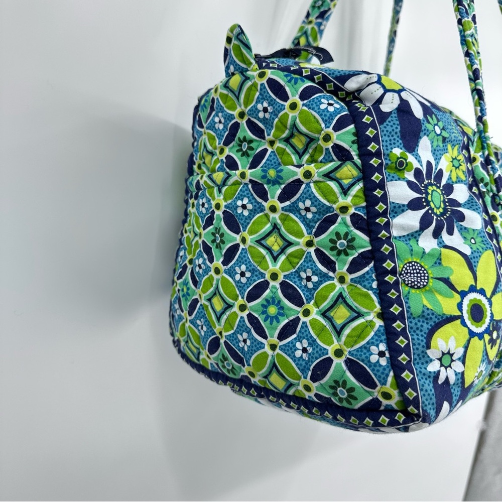 Vera Bradley Daisy Daisy Travel Quilted Weekender Duffel Bag Blue Green - Picture 4 of 13